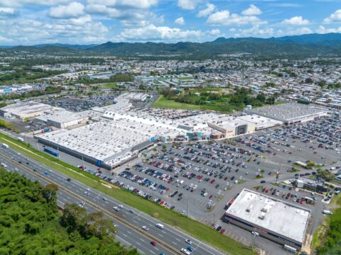 Plazo Centro Shopping Mall | Caguas, Puerto Rico